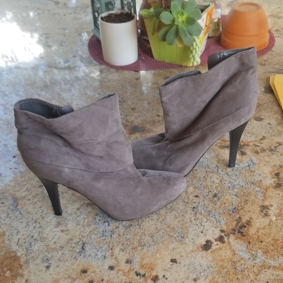 Grey booties - Picture 4 of 6